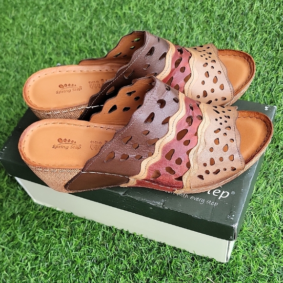 Spring Step Brown Wedge Peep Toe Sandles Size 11/42 - Picture 1 of 8